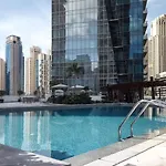 Silverene Tower - One Bedroom By Home Of Choice