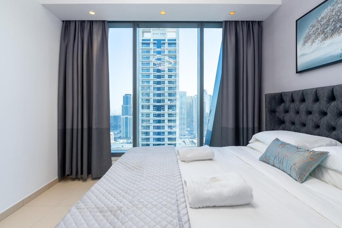 Silverene Tower - One Bedroom By Of Choice Dubai